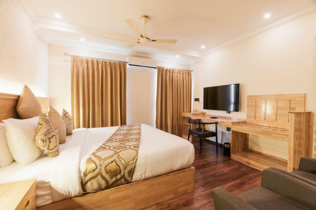 The Panoramic Getaway Hotel Munnar Exterior photo Deluxe Room